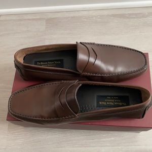 BRAND NEW LOAFERS